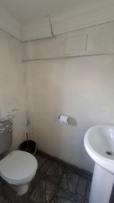 5 Bedroom Property for Sale in Bothaville Free State